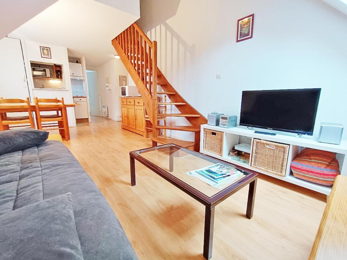 Ferienwohnung Chez Charlotte, T3 Duplex, Vue Montagne, Parking Gratuit, Ascenseur, 4 Personnes Bagnères-de-Luchon Exterior foto